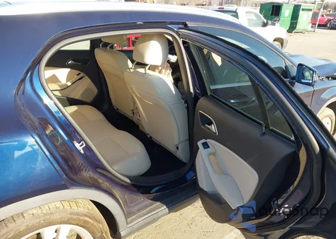 2018 Mercedes-Benz Gla 250 4Matic из США, поврежденный, VIN WDCTG4GB1JJ465643